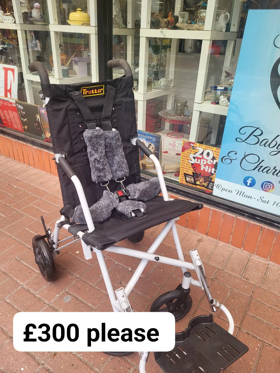 Photo from Jayne's Baby Bank (main page), 30 Jul 2024: All available today at the donation centre all half price to followers. Card and contactless only - we can not hold or deliver 50% off the p