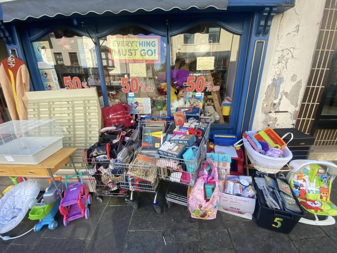 Photo from Jayne's Baby Bank (main page), 29 Sep 2025: Pop into our shops today guys 75% off most items , extra 10% off if you are an over 60s, plus if you are a good customer/donator I've told t