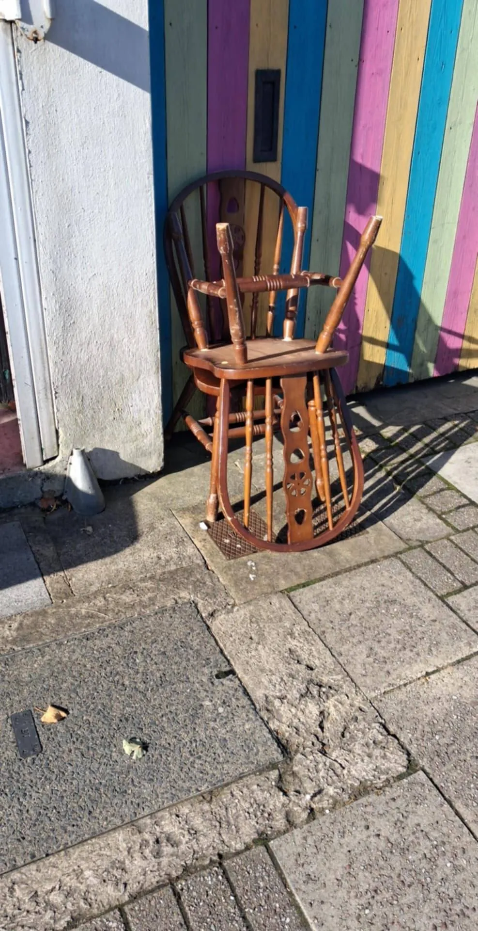 Photo from Jayne's Baby Bank (main page), 4 Mar 2026: Couple of buggers items for sale that are hanging about - give us a shout if interested. We can't deliver sorry its collection only as we ar