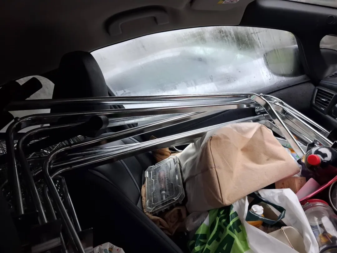 Photo from Jayne's Baby Bank (main page), 15 Dec 2025: Massive thank you to Valley Pet & Angling for donating equiptment to us this morning- very much appreciated and we wish you thr best for the