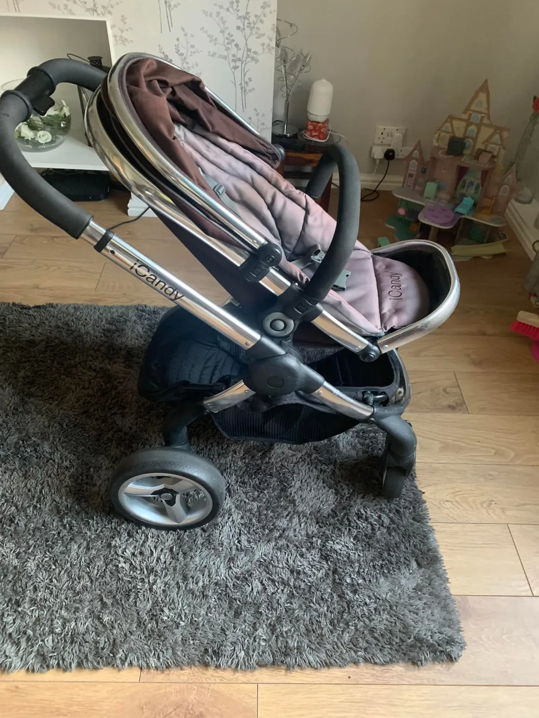 Photo from Jayne's Baby Bank SOUTH WALES Free Page