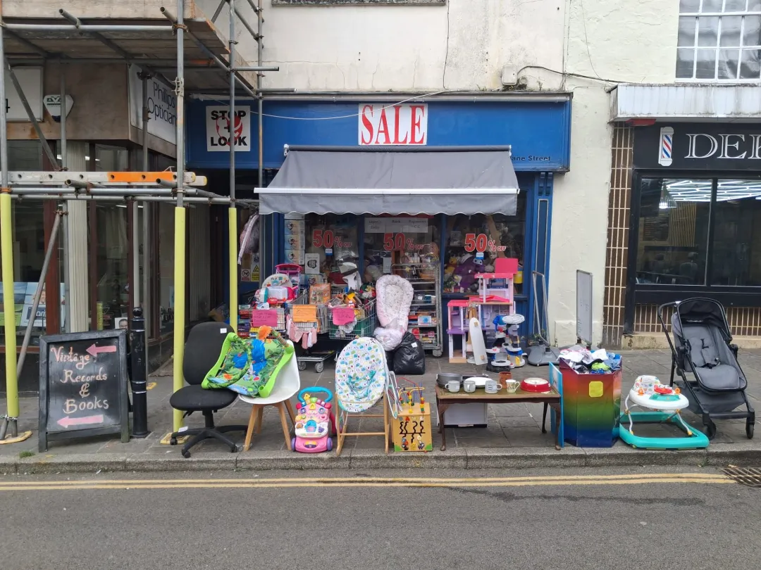 Photo from Jaynesbabybank Registered - cic, 19 Jun 2026: Records 20 for £1 please Toys in trolley £1 each please 3rd trolley is 3 for £1 Dolls house £5 please Pram not available until Sunday as my 