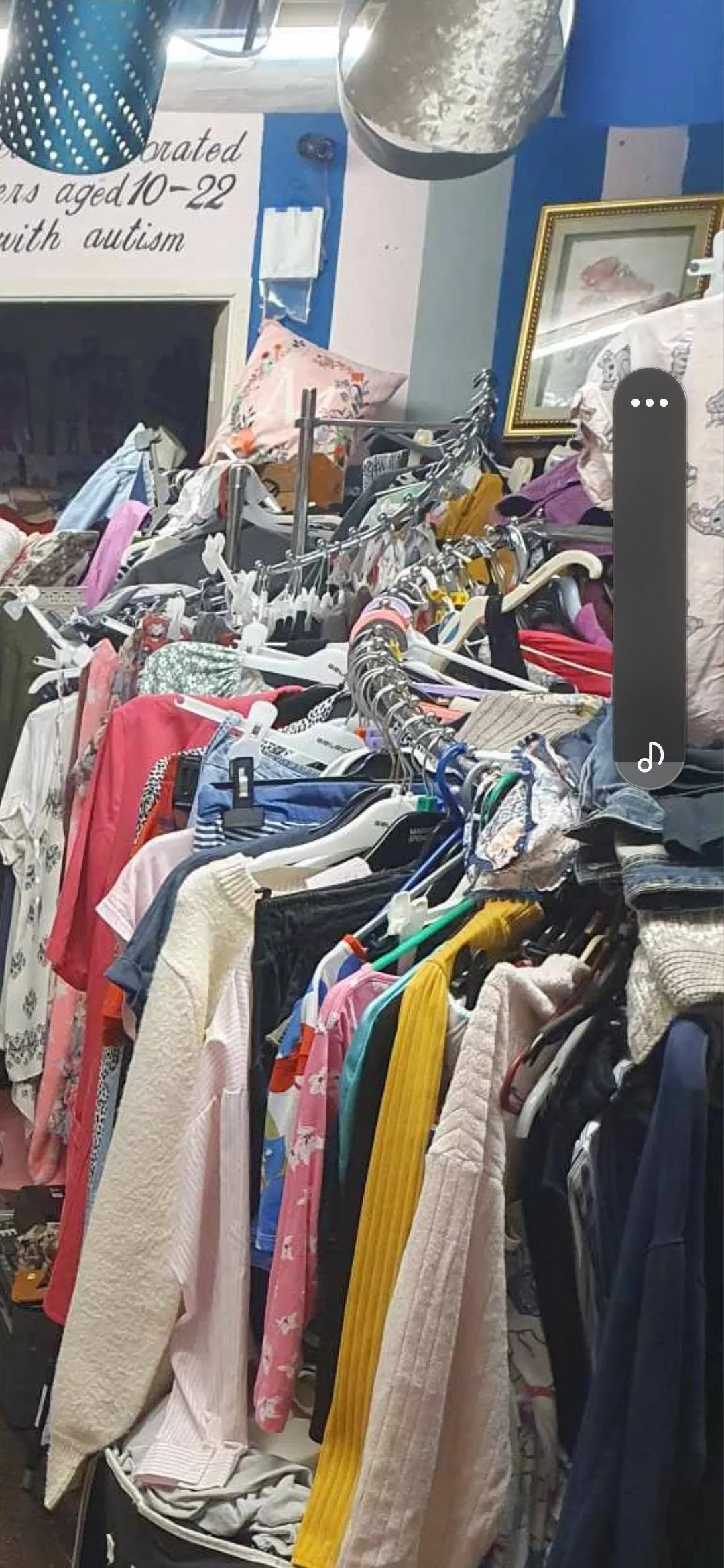 Photo from Jaynesbabybank Registered - cic, 23 Oct 2026: All stolen guys by the landlord with out permission police have asked for photos can you keep your eyes out please for our rails and prom dr