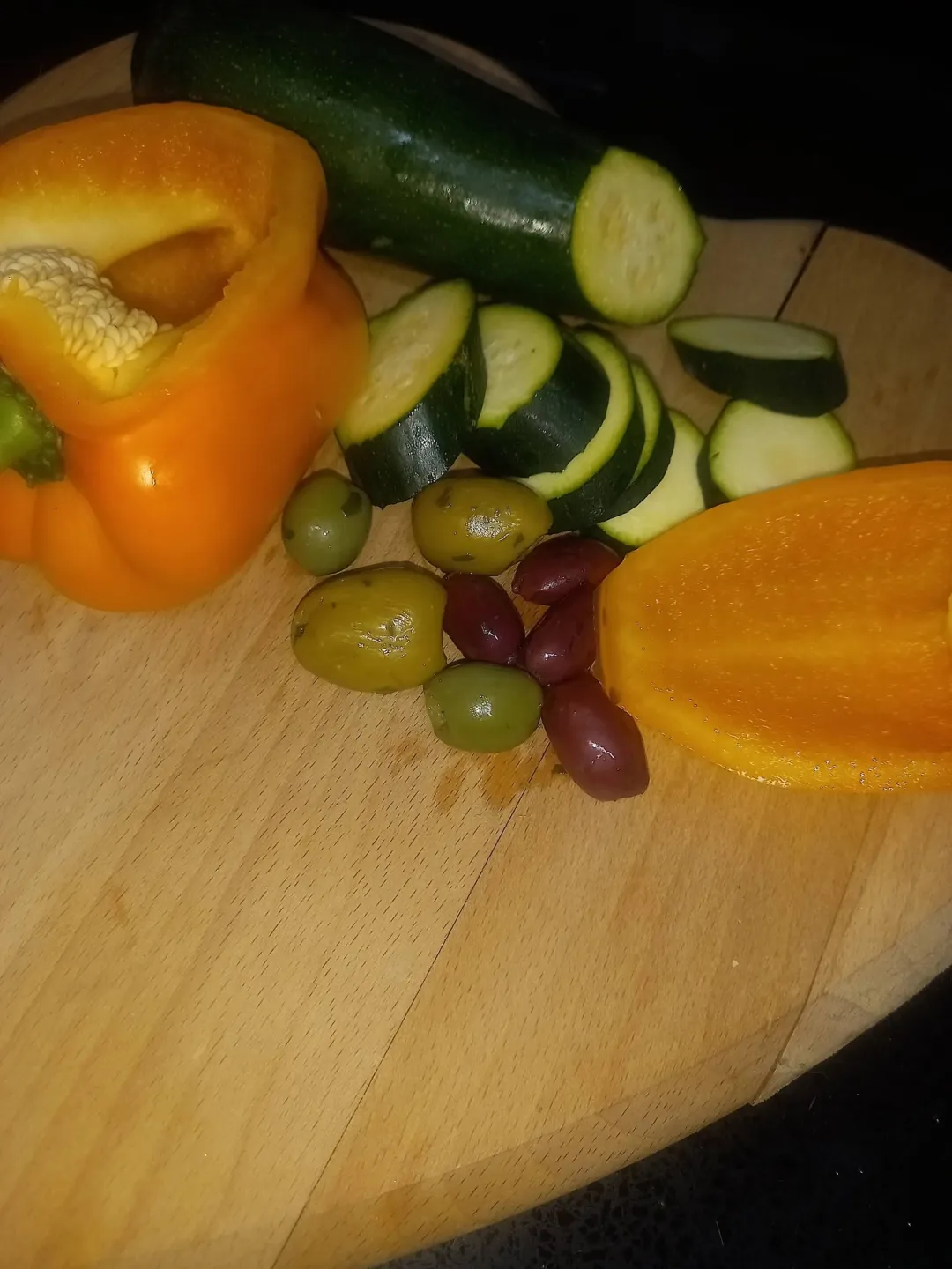 Photo from Jaynesbabybank Registered - cic, 21 Jul 2026: Busy bee Made up some salad bits for a Tiffany Plate Made a courgette and olice pasta bake Lemon carmel and chocolate parfait