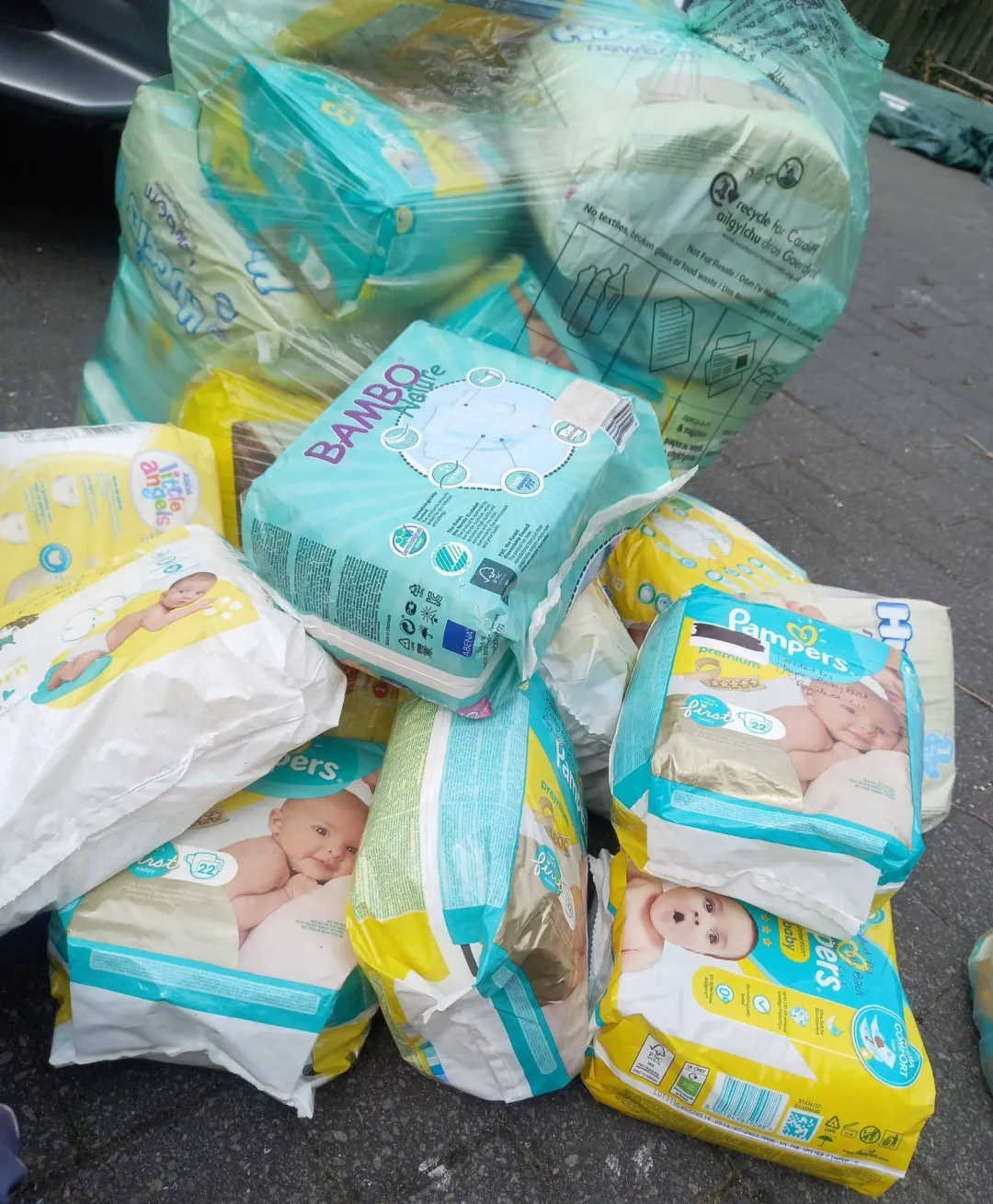 Photo from Jaynesbabybank Registered - cic
