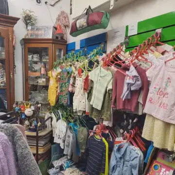 Image from J'armarnis B Outique