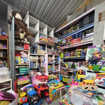Photo from Jayne's Baby Bank (older photos)