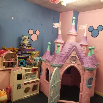 Photo from Jayne's Baby Bank (older photos)