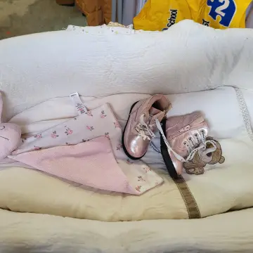 Photo from Jayne's Baby Bank (older photos)