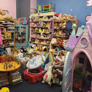Photo from Jayne's Baby Bank (main page), 16 Oct 2024: New stock at Pontypool shop
