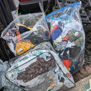 Image from Jayne's Baby Bank (main page), 3 Sep 2024: Donations today - many thanks everyone ♻️🍼🌎