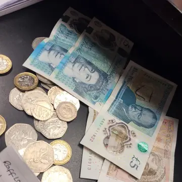 Image from Jayne's Baby Bank (Main Historical Profile), 13 Jan 2024: Thank Viv and her friends raising another £50 through raffles for the baby bank ♻️🌎🍼