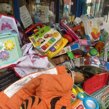 Image from Jayne's Baby Bank (main page), 9 Dec 2025