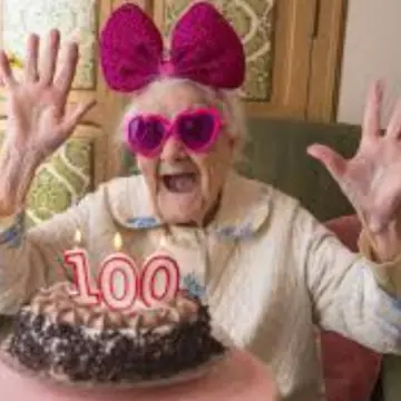 Photo from Jayne's Baby Bank (main page), 9 May 2025: Next Week it's my birthday! STRICTLY NO BDAY CARDS ♻️🌏 I will accept sweets and cakes on behalf of the volunteers instead! Monday - Friday 7