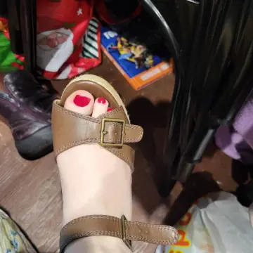 Image from Jayne's Baby Bank (main page), 29 Jul 2025: New shoes in at the Baby bank! Old shoes have been reduced to £1 a pair new ones will be 75%off the marked price .