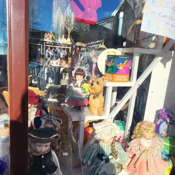Image from Jayne's Baby Bank (Main Historical Profile), 14 Jan 2024: Brynmawr Shop looking good! Thank you Sarah Calver & Dave