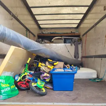 Image from Jayne's Baby Bank (main page), 5 Sep 2025: Another second hand business just showed up with donations for us! Said thank you to us and the volunteers for all we do for the communities