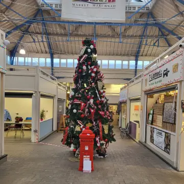 Image from Jayne's Baby Bank (Main Historical Profile), 22 Dec 2023: Pontypool indoor market