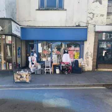 Photo from Jayne's Baby Bank (main page), 29 Jan 2025: BLACKWOOD & PONTYPOOL SUPERSTORES OPEN TODAY! Market day at Pontypool (indoor and out). SHOP 1 & 2 OPEN TODAY. ✅️✅ card and contactless paym