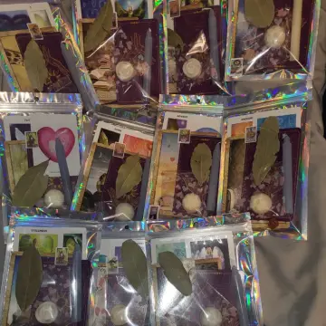 Image from Jayne's Baby Bank (Main Historical Profile), 17 Jan 2026: Tarot Crystal Spell packs £6.50 each please or 3 for £15 Contains: Spell candle 4 mystery tarot cards Crystal Wax melt Bay leaf to burn