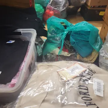 Photo from Jayne's Baby Bank (main page), 25 Jan 2025: Tons of brand new clothes in again - thank you ♻️♻️♻️♻️♻️♻️