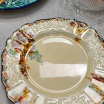 Image from Jayne's Baby Bank (Main Historical Profile), 9 May 2024: Vintage Myott cake plate £10 please Donation centre