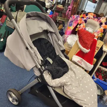 Image from Jayne's Baby Bank (Main Historical Profile), 3 Apr 2024: Donated for fundraising £35 please. Folds up with carry handle