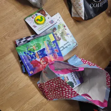 Photo from Jayne's Baby Bank (main page), 6 Dec 2024: A customers selection of free children's books earlier
