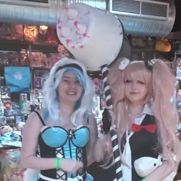Image from Jayne's Baby Bank (main page), 9 Oct 2024: Kloe and her friend are going to dress up as anime characters for Halloween for free photos through out the day at Blackwood shop if anyone 