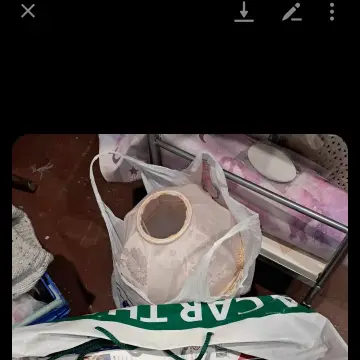 Photo from Jayne's Baby Bank (main page), 10 Jan 2025: Donations - thank you everyone & thank you to our good neighbours Ragamuffins for donating to us too ♻️🍼🌍❄️❤️