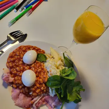 Image from Jayne's Baby Bank (Main Historical Profile), 26 Dec 2023: Dan's cooking