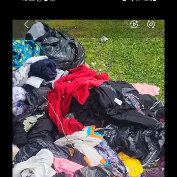 Photo from Jayne's Baby Bank (main page), 20 Apr 2025: Guys don't take bags and donations from out side charity shops and bins it is theft. Plus there are multiple shop and bins we are now author