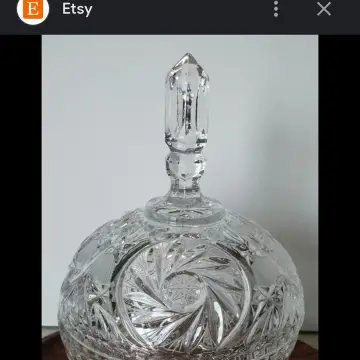 Image from Jayne's Baby Bank (Main Historical Profile), 9 May 2024: Stunning polonia crystal £20 please Donation Centre