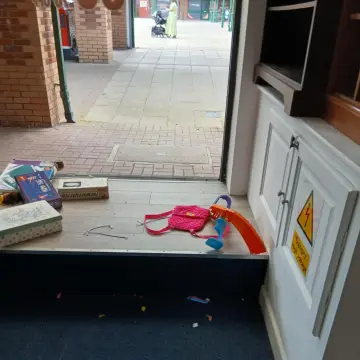 Photo from Jayne's Baby Bank (main page), 10 Jul 2025: On que - exactly as I predicted he now wants more compensation. I own the locks and have receipts for them because the shop lock was broken 