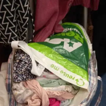 Image from Jayne's Baby Bank (Main Historical Profile), 14 Feb 2024: Donations this week so far!! Thank you all guys for your support and recycling! ♻️🍼🌎❤️