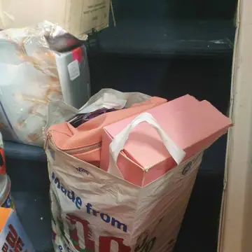 Photo from Jayne's Baby Bank (main page), 20 May 2025: Just some of the donations recieved today. ♻️❤️🌏🍼♻️❤️🌏🍼♻️❤️🌏🍼♻️❤️🌏🍼 Thank you to the public for their continued support 🙏