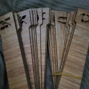 Photo from Jayne's Baby Bank (main page), 14 Mar 2025: Library book dividers for my book manager Dawn and our book customers 😀