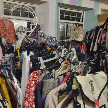 Image from Jayne's Baby Bank (main page), 7 Sep 2024: When you hit a certain age in life and the best Saturday night out is in a charity shop! ♻️🍼🌎❤️ Pontly pool open tomorrow am.
