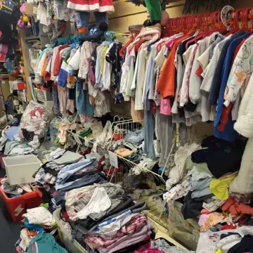 Photo from Jayne's Baby Bank (main page), 5 Feb 2025: We have already had staff working since 4am getting the shops and surplies ready . Dan is doing a double shift, one shift in Blackwood then 
