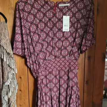 Image from Jayne's Baby Bank (main page), 20 Jul 2025: All 18/20 size or bigger Selling some of my clothes which are too big for me to raise money for the Baby Bank. Please pay into the Baby Bank