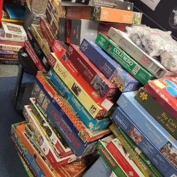 Photo from Jayne's Baby Bank (main page), 9 Dec 2024: 75% discount Blackwood shop tomorrow we can not hold items with or without payment. Card or contactless only we do not take cash payments.