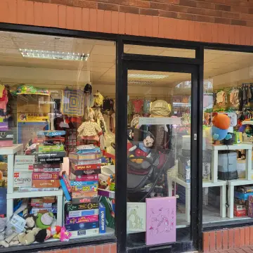 Photo from Jayne's Baby Bank (main page), 29 Jan 2025: BLACKWOOD & PONTYPOOL SUPERSTORES OPEN TODAY! Market day at Pontypool (indoor and out). SHOP 1 & 2 OPEN TODAY. ✅️✅ card and contactless paym