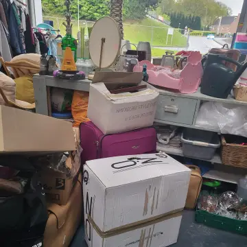 Image from Jayne's Baby Bank (Main Historical Profile), 2 May 2024: First car load of donations today thank you very much guys