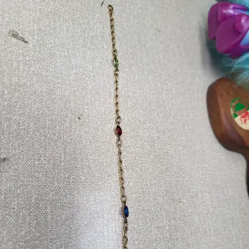 Image from Jayne's Baby Bank (Main Historical Profile), 10 May 2024: This doesn't have any markings probally jewellery channels £5 please Donation Centre