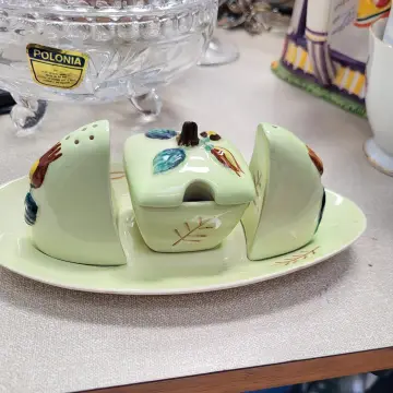 Image from Jayne's Baby Bank (Main Historical Profile), 9 May 2024: Cute 1950s Carlton Ware Hazelnut 3-piece ceramic cruet set £10 please Donation centre