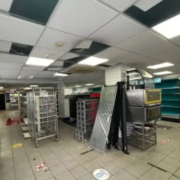 Photo from Jayne's Baby Bank (main page), 16 Mar 2025: I've messaged a few landlords this morning guys for larger premises. We can do £350- £400 a month easily, which is less than advertised BUT 