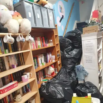 Photo from Jayne's Baby Bank (main page), 7 Jun 2025: Thank you to a local registered charity shop that has been helping us with donations from their over flow. Any charity shops or registered c