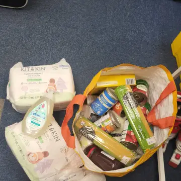 Image from Jayne's Baby Bank (Main Historical Profile), 10 Jan 2024: Mum who reached out for help last night we have 2 tins of baby milk, sanitary items and tea/ coffee to be added