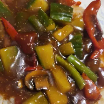 Image from Jayne's Baby Bank (Main Historical Profile), 4 Feb 2026: Dinner and a bookshop! Cantonese stir fry all made from foodwaste. All out of date food .