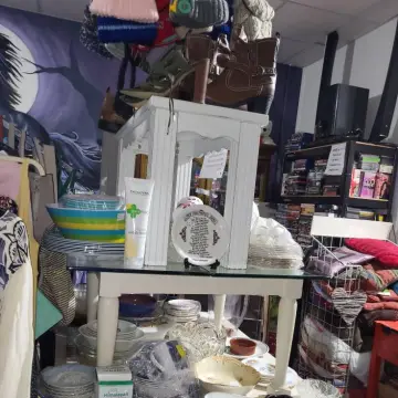 Photo from Jayne's Baby Bank (main page), 26 Feb 2025: Blackwood shop has had a good tidy up today pop up tomorrow and have a look